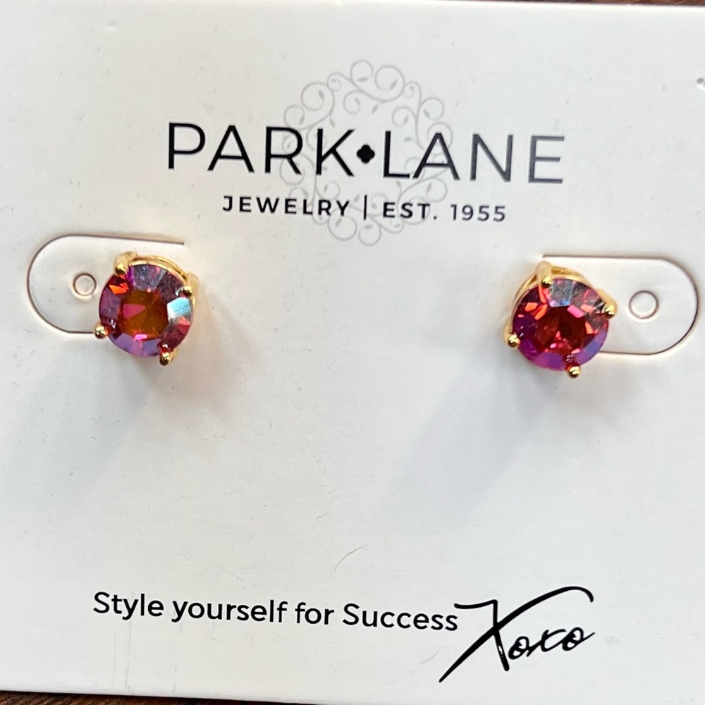Iridescent Coral Impression studs by Park Lane - Picture 2 of 7